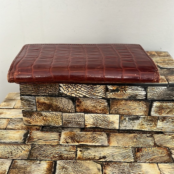 Vintage BUXTON Leather Wallet with Clasp Coin Pocket - Picture 9 of 14